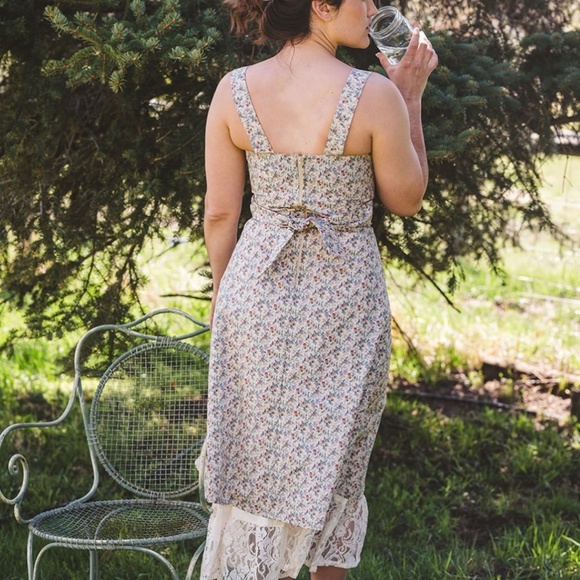 RevivALL Hybrid Jumper in Parasol - Picture 4 of 5